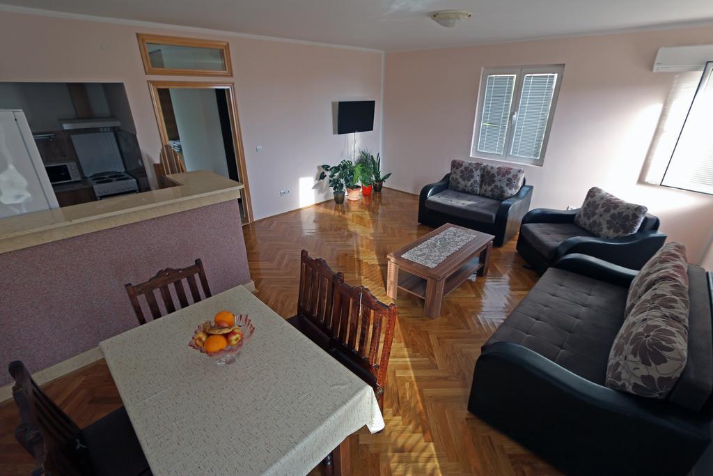 Apartments Pax Herceg Novi Exterior photo